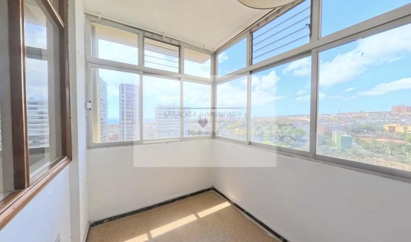 PISO A LA VENTA EN LUIS BENÍTEZ INGLOTT